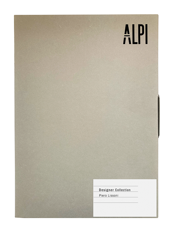 Carpeta con muestras ALPI "Wood Collection Piero Lissoni" de chapa precompuesta, tamaño 190 mm x 290 mm